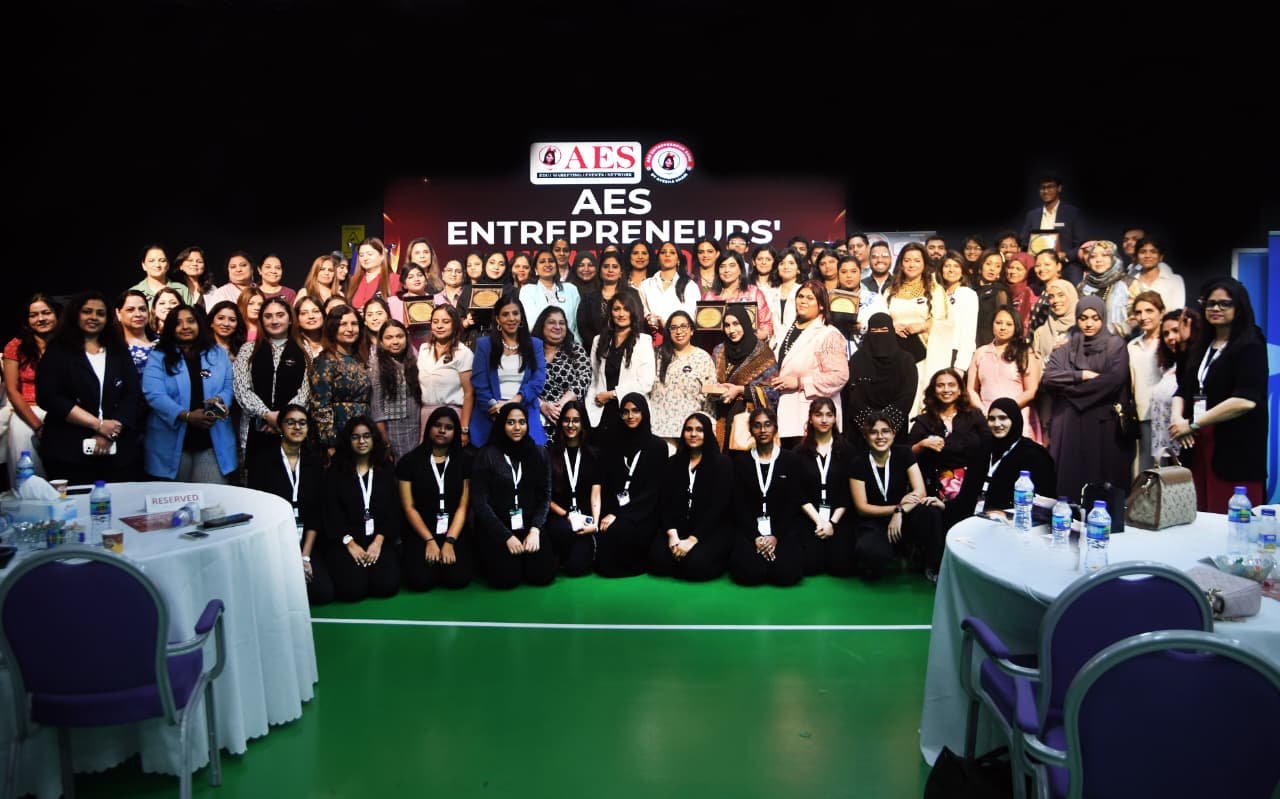 Outstanding Honors Ceremony Highlight